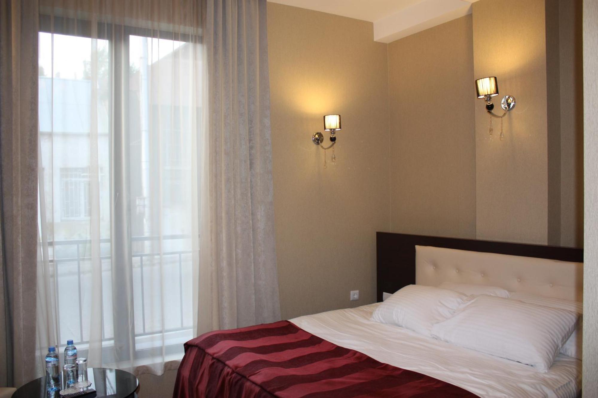Marionn Hotel Tbilisi Rum bild